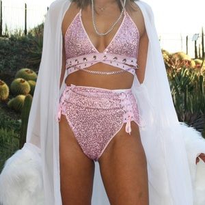 Coco Fields Barbie World Rave Festival Set